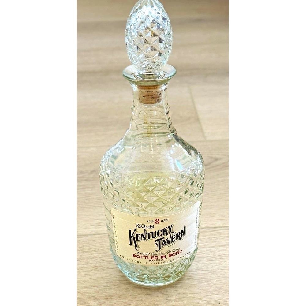 Vintage Old Kentucky Tavern 8 Year Bourbon Decanter Glenmore Glass Stopper 4/5Qt
